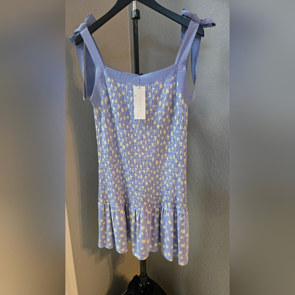 Dresses & Skirts - French Connection Peony Doria Ruched Dress Size MWT